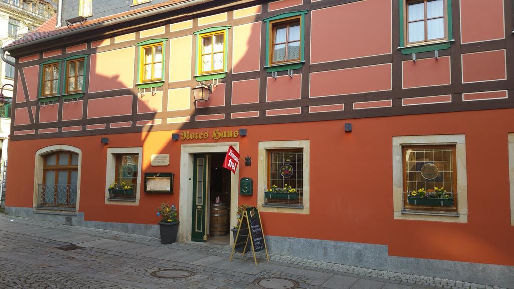 Gasthaus& Pension Zum Roten Haus Бад-Шандау Экстерьер фото