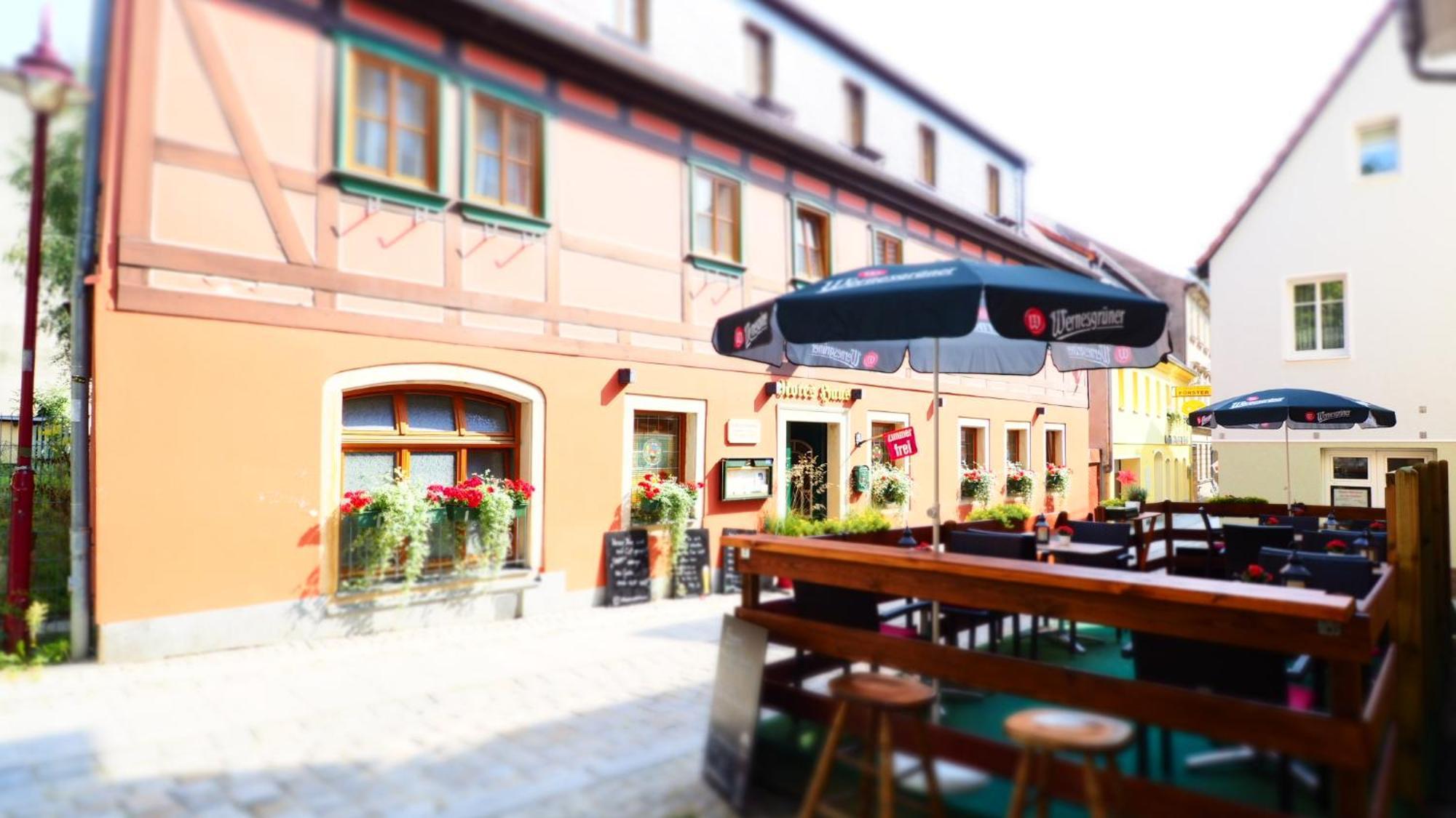 Gasthaus& Pension Zum Roten Haus Бад-Шандау Экстерьер фото